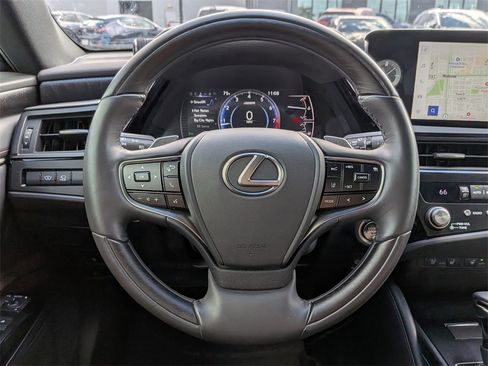 Used 2023 Lexus ES 350 Ultra Luxury image 16