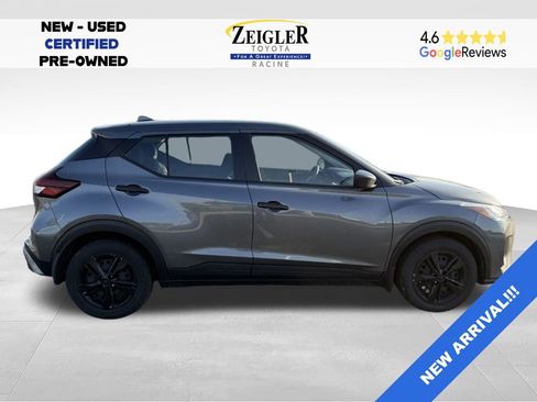 Used 2024 Nissan Kicks S FWD image 4