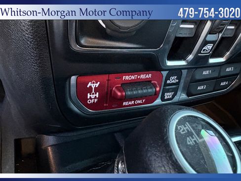 Used 2024 Jeep Wrangler Unlimited Rubicon w/ Technology Group image 33