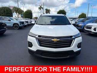 Used 2022 Chevrolet Traverse LT FWD video 2