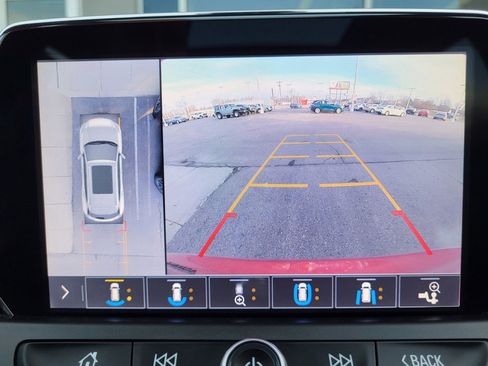 Used 2019 Chevrolet Blazer RS image 40