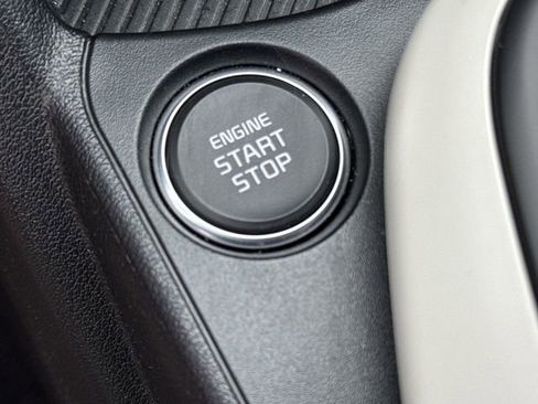 Used 2025 Kia K4 GT-Line Turbo image 18