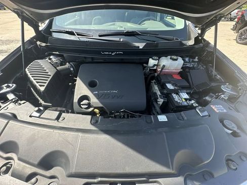 Used 2019 Chevrolet Traverse LT w/ LT Premium Package AWD/4WD image 33