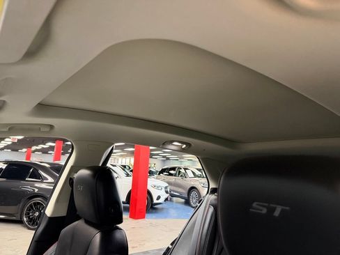 Used 2023 Buick Envision Essence w/ Sport Touring Package FWD image 36