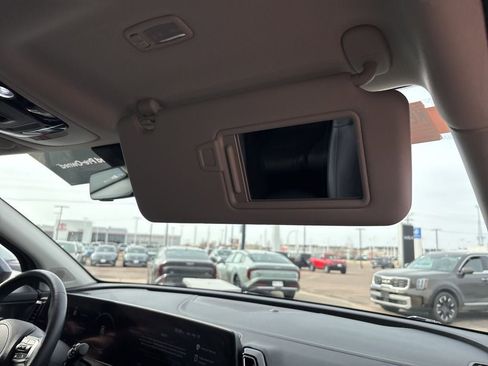 Used 2024 Kia Sportage SX image 42