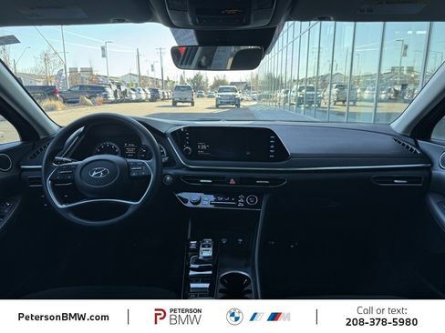 Used 2023 Hyundai Sonata SEL image 2
