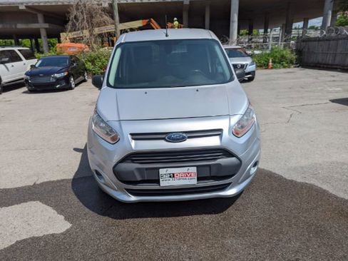 Used 2018 Ford Transit Connect XLT image 3