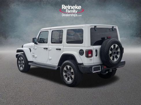 Used 2021 Jeep Wrangler Unlimited Sahara w/ Dual Top Group AWD/4WD image 8