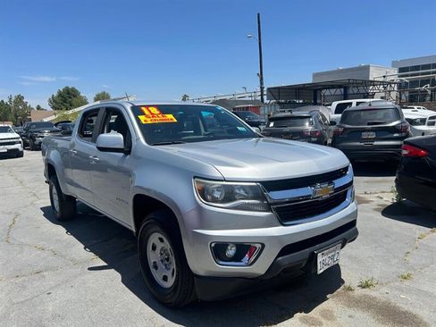 Used 2018 Chevrolet Colorado W/T w/ WT Convenience Package RWD image 8