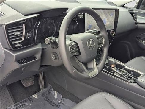 Used 2025 Lexus NX 250 FWD w/ Premium Package image 9