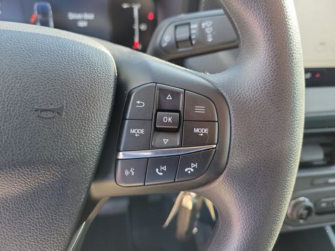 Used 2025 Ford Maverick XL FWD image 7