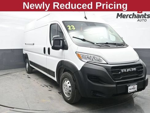 Used 2023 RAM ProMaster 2500 FWD image 1