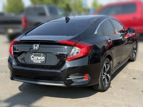 Used 2017 Honda Civic Touring image 13