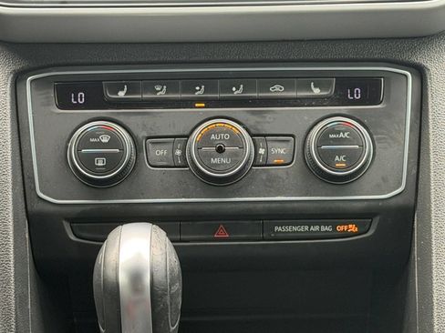 Used 2021 Volkswagen Atlas Cross Sport SE FWD image 16
