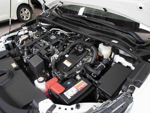 Used 2022 Toyota Corolla LE FWD image 32