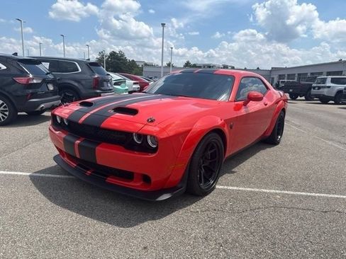 Used 2022 Dodge Challenger SRT Hellcat RWD image 12