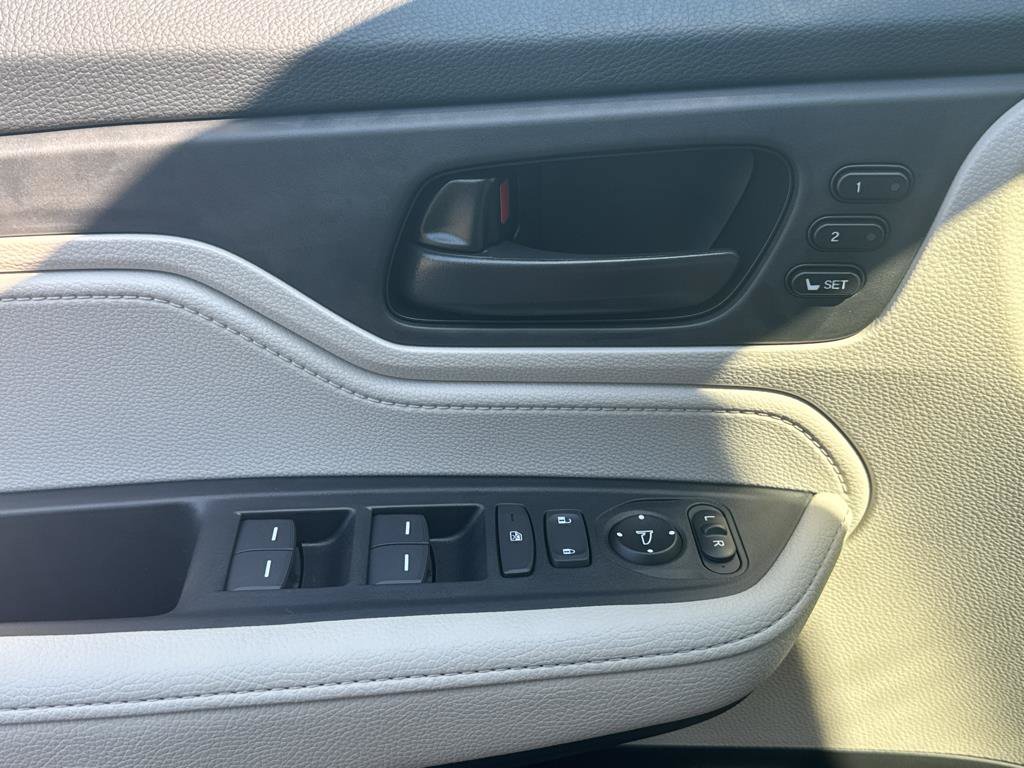 New 2027 Honda Odyssey EX-L image 24