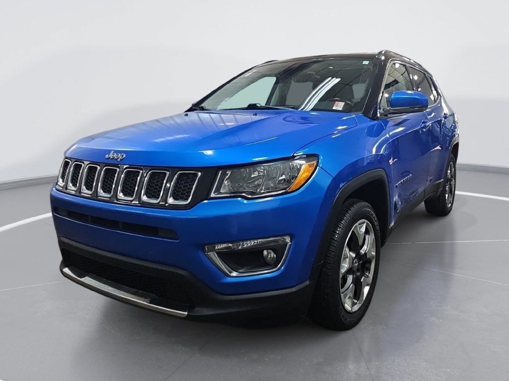 Used 2018 Jeep Compass Limited w/ Navigation Group AWD/4WD image 9