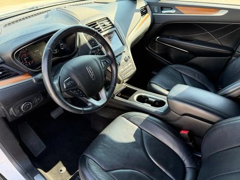 Used 2019 Lincoln MKC Reserve w/ MKC Climate Package FWD image 13