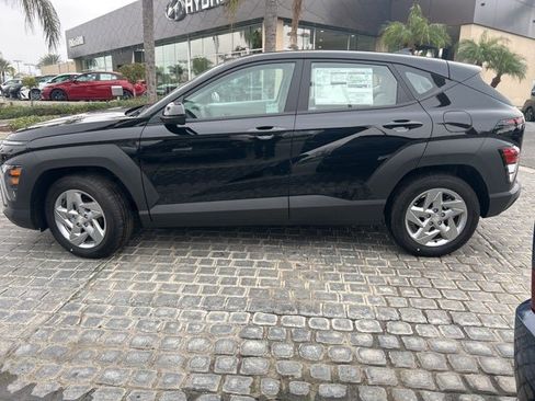 New 2026 Hyundai Kona SE image 6