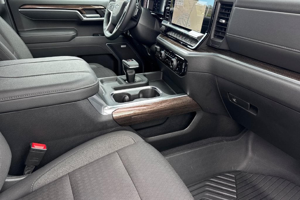 Used 2026 Chevrolet Silverado 1500 RST w/ All Star Edition Plus AWD/4WD image 17