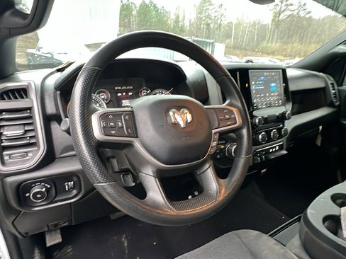 Used 2024 RAM 2500 Tradesman w/ Chrome Appearance Group image 24