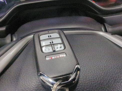 Used 2020 Honda CR-V Touring image 25