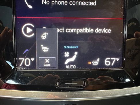 Used 2021 Volvo S60 T5 R-Design AWD/4WD image 6
