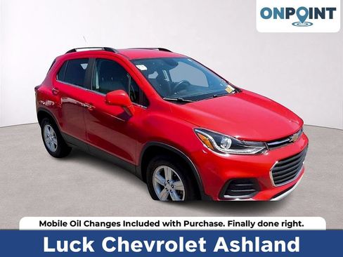 Certified 2018 Chevrolet Trax LT w/ Driver Confidence Package FWD image 1