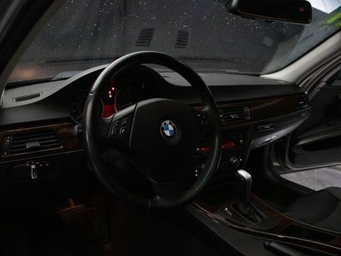 Used 2011 BMW 328i xDrive Sedan image 22