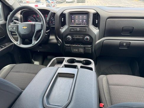 Used 2023 Chevrolet Silverado 1500 Custom AWD/4WD image 11