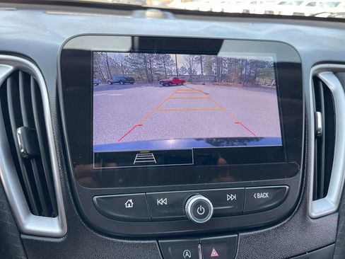 Used 2025 Chevrolet Malibu LT w/ Midnight Edition image 11