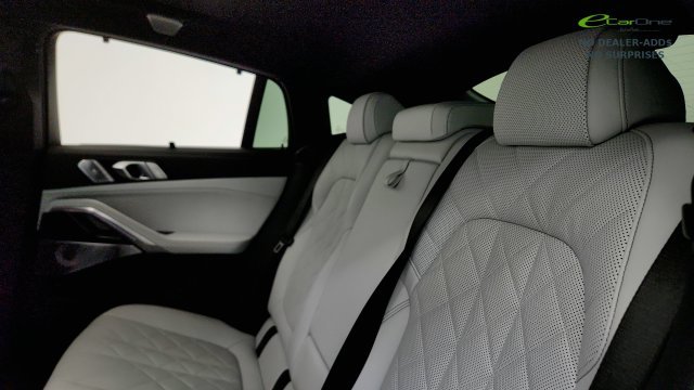 Used 2026 BMW X6 M60i AWD/4WD image 41