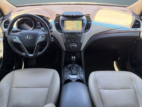 Used 2017 Hyundai Santa Fe SE w/ Cargo Package FWD image 14