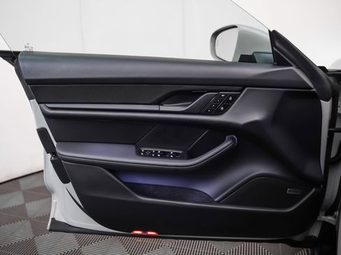 Used 2024 Porsche Taycan 4 Cross Turismo w/ Premium Package image 24