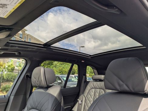New 2026 BMW X5 xDrive40i w/ M Sport Package image 17