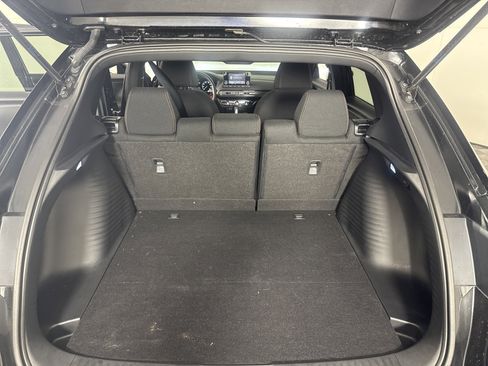 Certified 2025 Honda HR-V Sport image 19