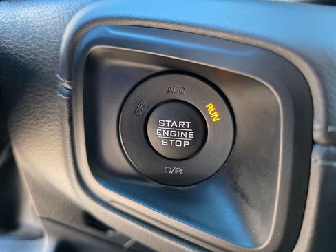 Used 2024 Jeep Wrangler Unlimited Sahara image 20