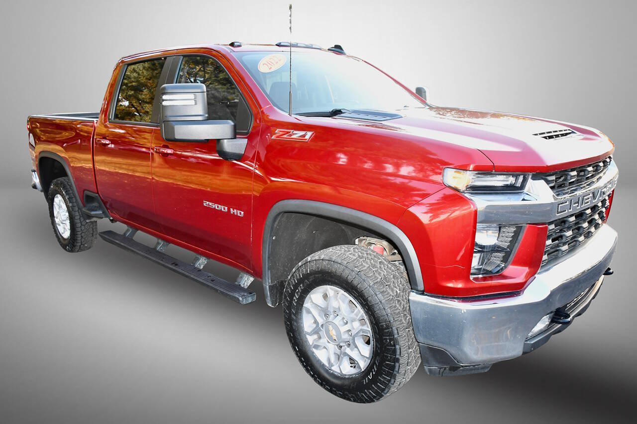Used 2022 Chevrolet Silverado 2500 LT w/ Convenience Package AWD/4WD image 9