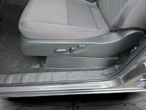 New 2026 Nissan Frontier SV w/ SV Convenience Package image 32