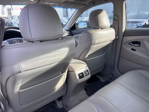 Used 2009 Toyota Camry Hybrid FWD image 19