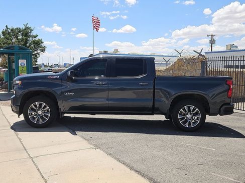 Used 2020 Chevrolet Silverado 1500 RST w/ Texas Edition AWD/4WD image 2