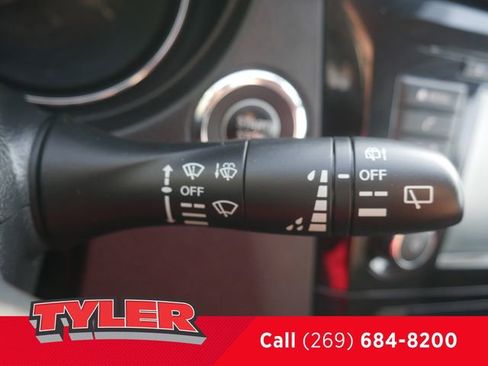 Used 2022 Nissan Rogue Sport SV AWD/4WD image 26