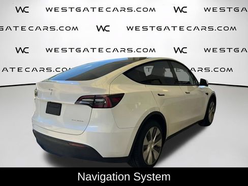 Used 2023 Tesla Model Y Long Range AWD/4WD image 5