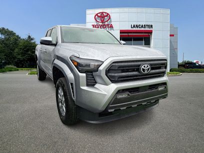 New 2025 Toyota Tacoma SR5