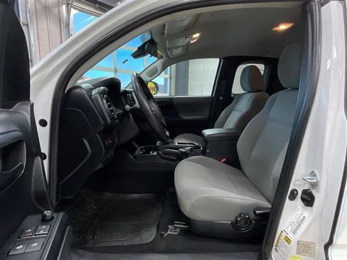 Used 2021 Toyota Tacoma SR image 11