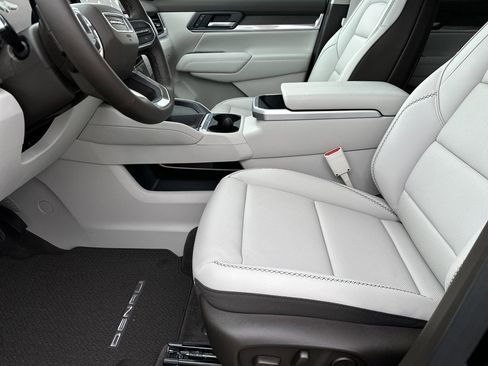 New 2026 GMC Terrain Denali AWD/4WD image 13