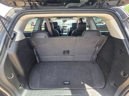 Used 2017 Chevrolet Traverse Premier AWD/4WD image 9