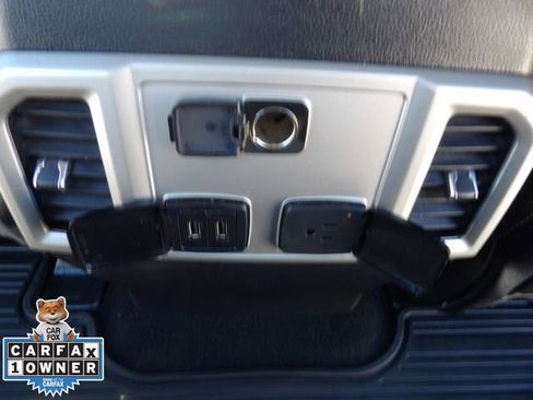 Certified 2019 Ford F150 Lariat image 30