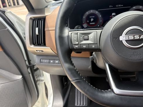 Used 2023 Nissan Pathfinder Platinum w/ Cargo Package FWD image 19